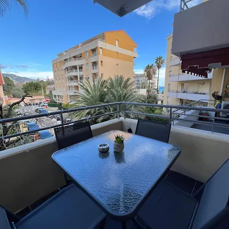 One Minute To The Apartmán *