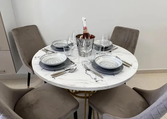 One Minute To The Apartmán *