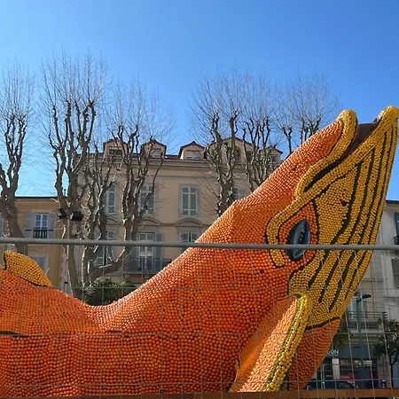 Appartement One Minute To The Menton