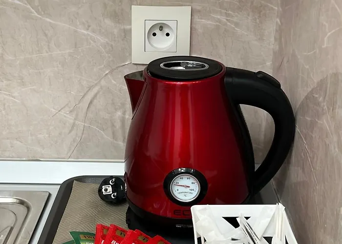 One Minute To The Мантон