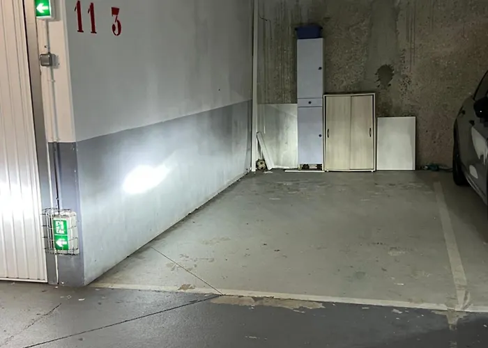 Apartment One Minute To The *